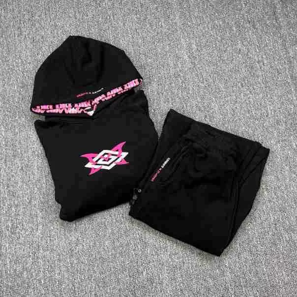 Mertra Monogram Lined Fleece Tracksuit Set - Black/Pink Hover Image